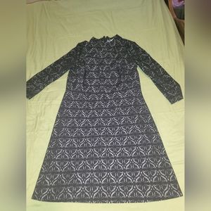 Black mid sleeve Loft dress